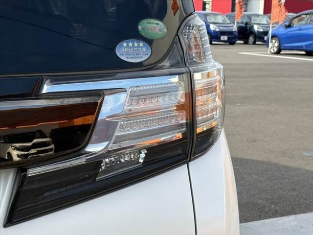 صورة مصغرة 50 لـ 2017 Toyota VELLFIRE