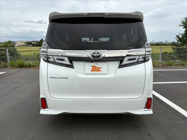 صورة 14 لـ 2021 Toyota VELLFIRE