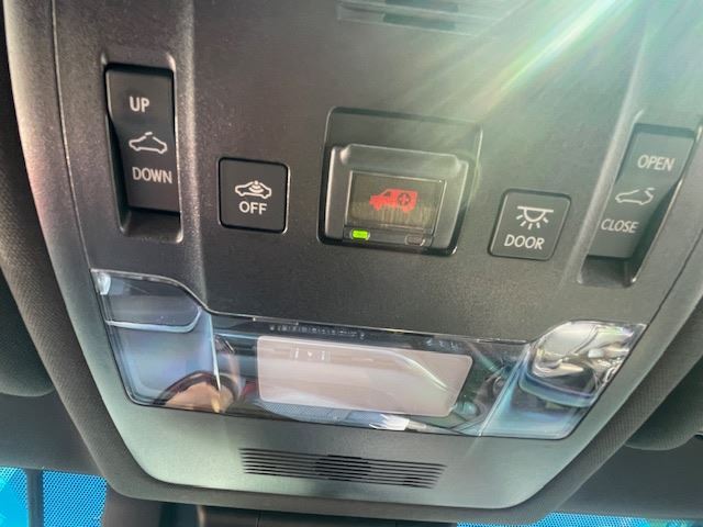 2019 Lexus ES thumbnail 34