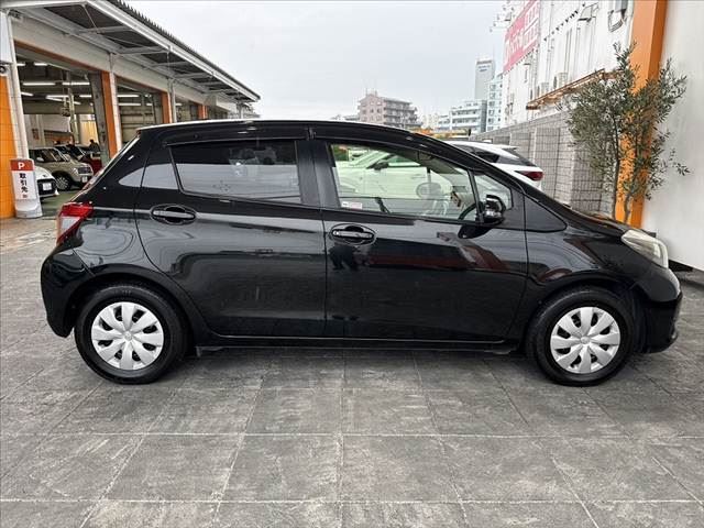 2012 Toyota VITZ — миниатюра 12