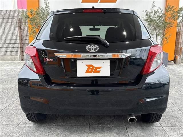 2012 Toyota VITZ — миниатюра 14