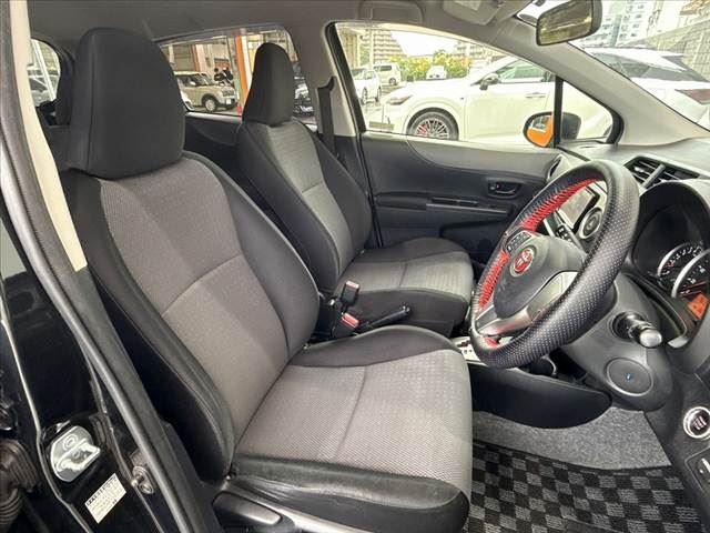 2012 Toyota VITZ — миниатюра 16