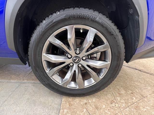 صورة مصغرة 29 لـ 2019 Lexus NX