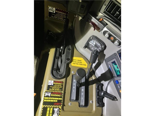 صورة مصغرة 31 لـ 1996 Hummer H1