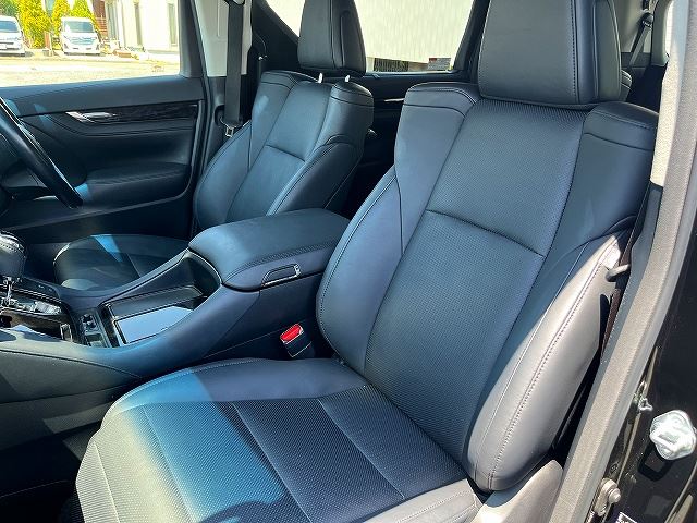2021 Toyota ALPHARD — миниатюра 19