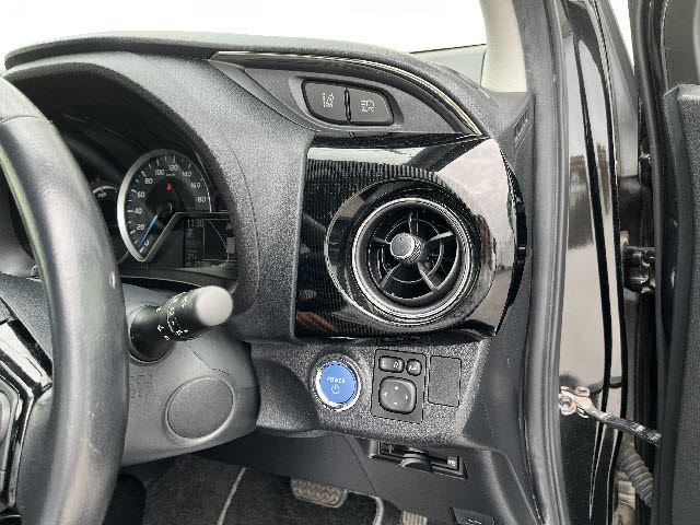 2017 Toyota VITZ 缩略图 17