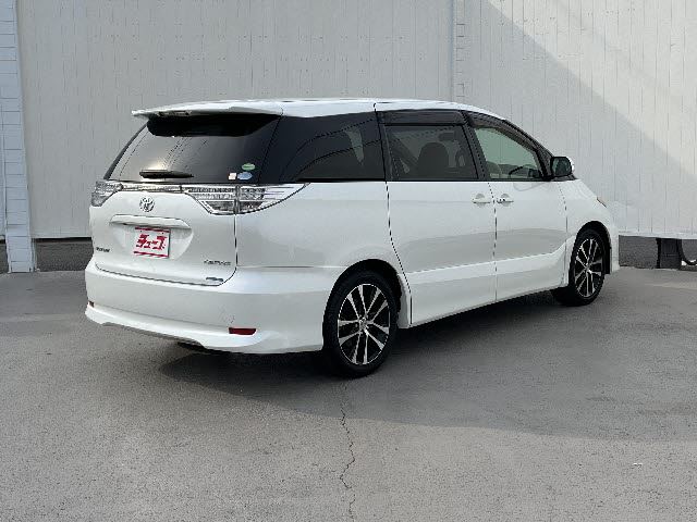 2012 Toyota ESTIMA photo 3