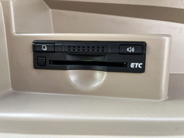 2012 Toyota ESTIMA thumbnail 16