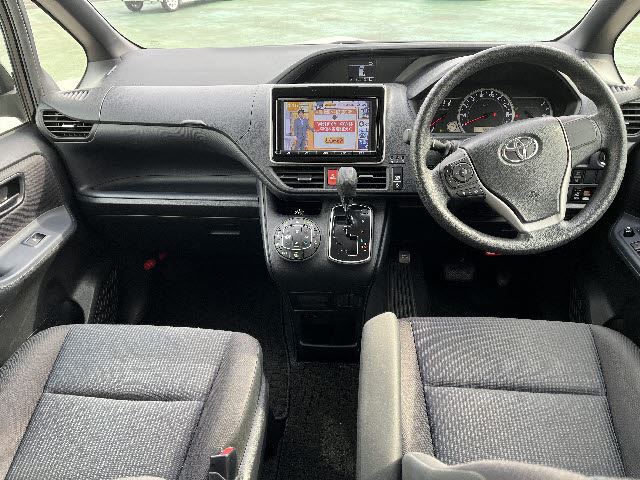 2016 Toyota NOAH 照片 2