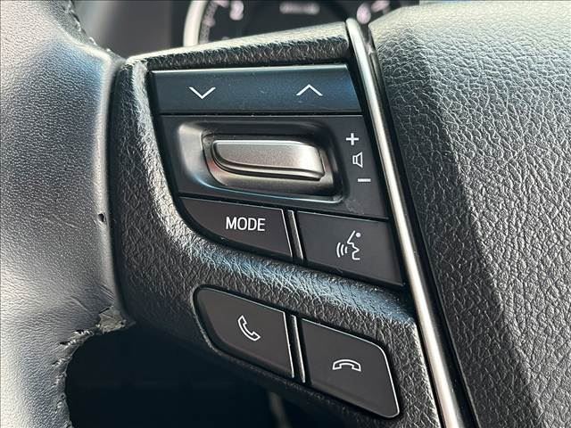 2016 Toyota ALPHARD — миниатюра 27