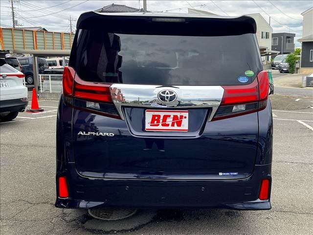 2016 Toyota ALPHARD — фото 6