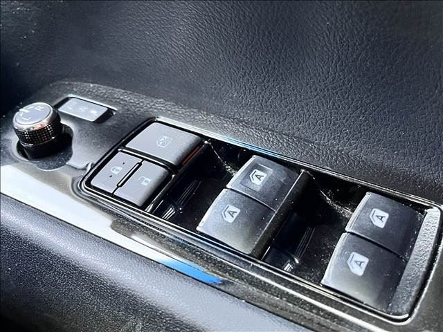 صورة مصغرة 27 لـ 2018 Toyota VELLFIRE