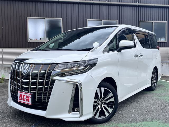 2022 Toyota ALPHARD — фото 1
