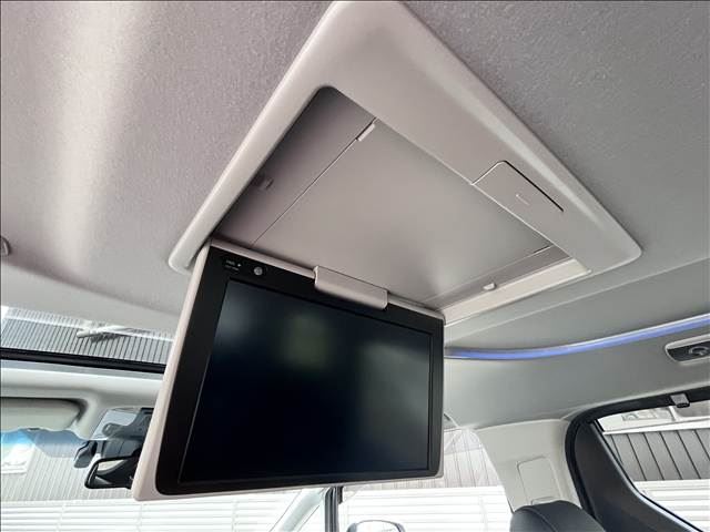 2022 Toyota ALPHARD — миниатюра 18
