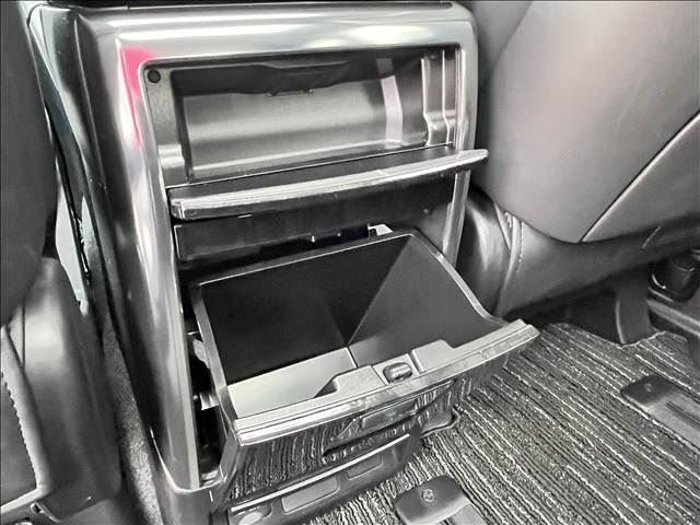 2022 Toyota ALPHARD — миниатюра 20