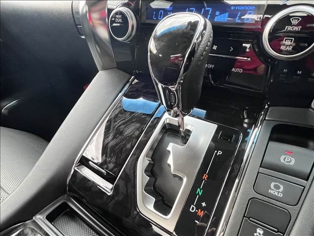 2022 Toyota ALPHARD — миниатюра 38