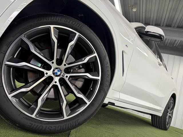 2021 BMW X4 — миниатюра 19