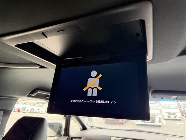 2022 Toyota ALPHARD — фото 7