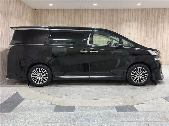 2017 Toyota VELLFIRE — миниатюра 21