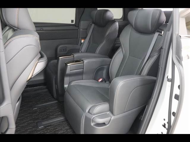 2025 Toyota ALPHARD — миниатюра 42