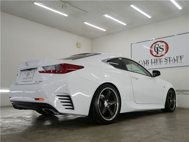 2015 Lexus RC photo 2