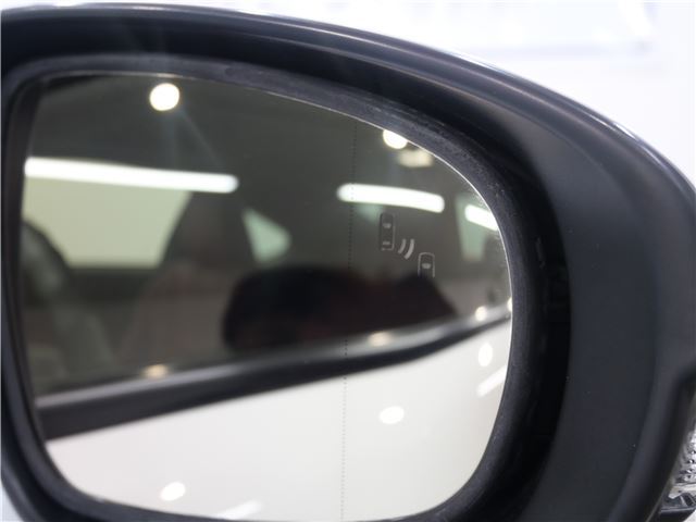صورة مصغرة 39 لـ 2015 Lexus RC