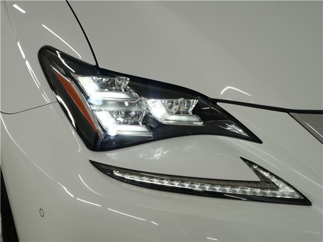 صورة مصغرة 42 لـ 2015 Lexus RC