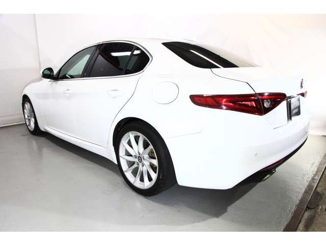 2017 ALFA Romeo JULIA — миниатюра 23