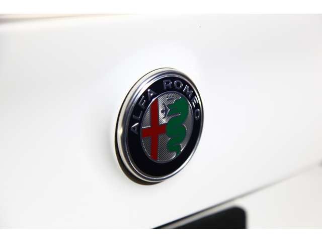 2017 ALFA Romeo JULIA — миниатюра 33