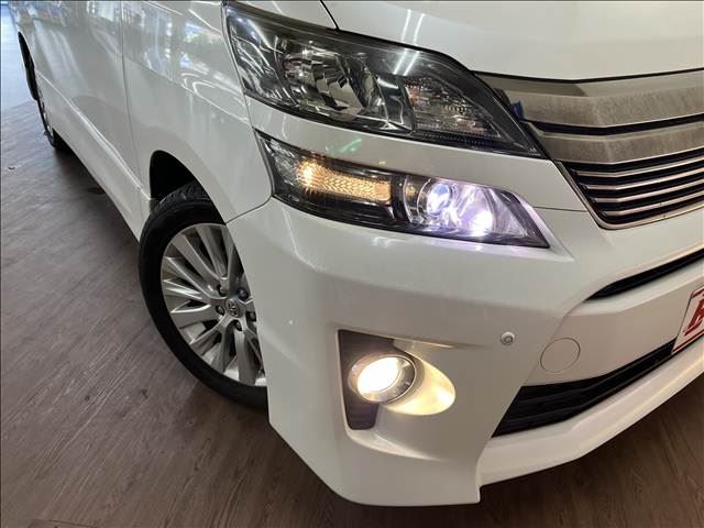 2012 Toyota VELLFIRE — миниатюра 17