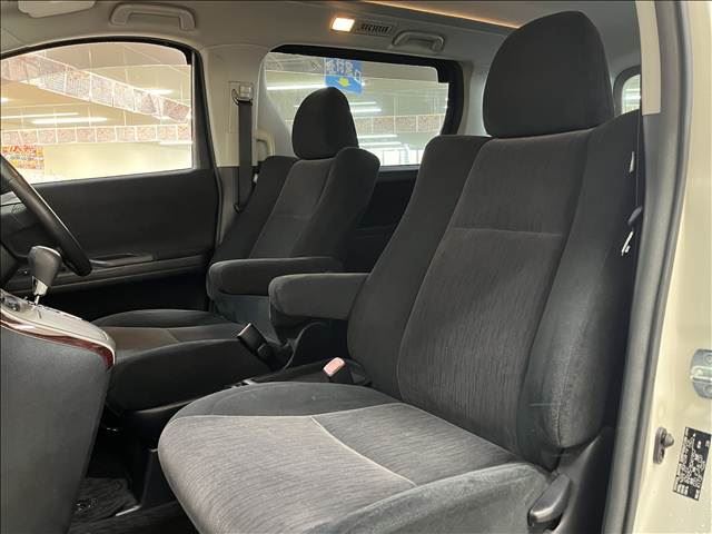 2012 Toyota VELLFIRE — миниатюра 41