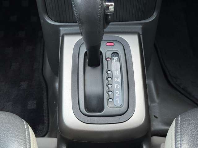 2005 Nissan X-TRAIL thumbnail 37