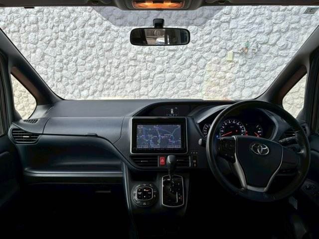 2014 Toyota NOAH 照片 3
