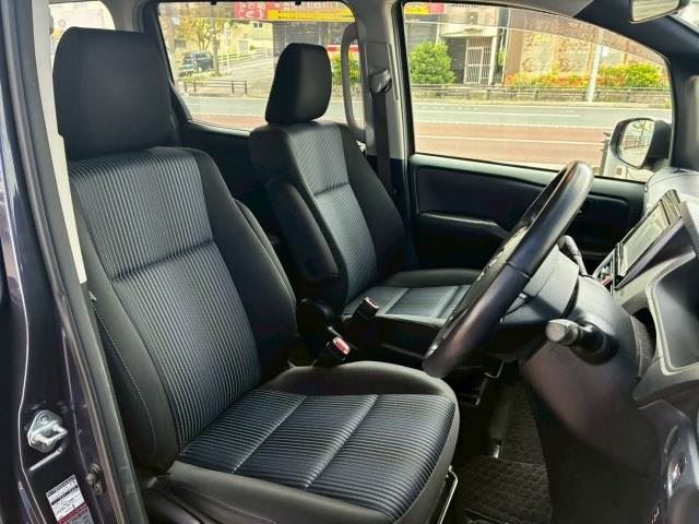 2014 Toyota NOAH 照片 10