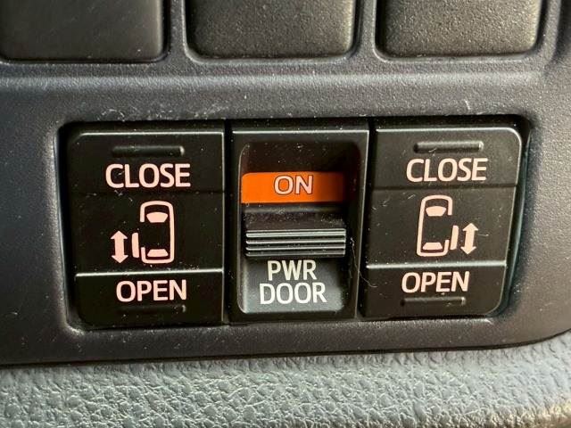 2014 Toyota NOAH 照片 5