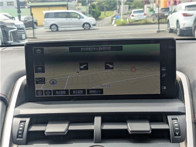 صورة مصغرة 25 لـ 2018 Lexus NX