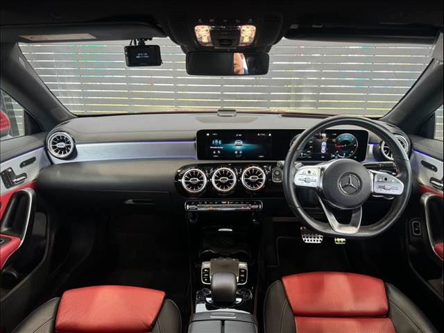 2019 Mercedes-BENZ CLA — фото 2