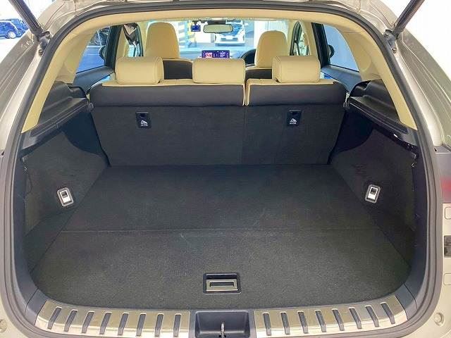 صورة 12 لـ 2017 Lexus NX