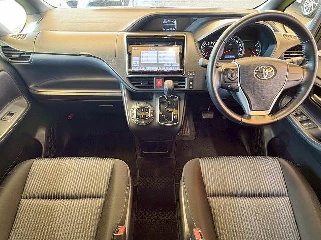 2014 Toyota NOAH 照片 3