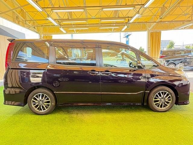 2014 Toyota NOAH — миниатюра 15