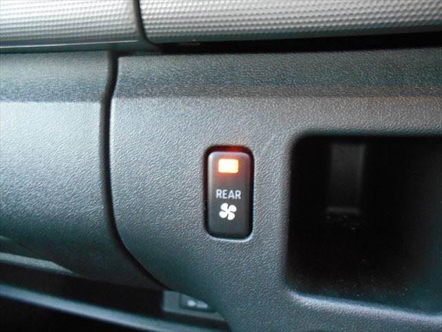 صورة 10 لـ 2008 Toyota HIACE