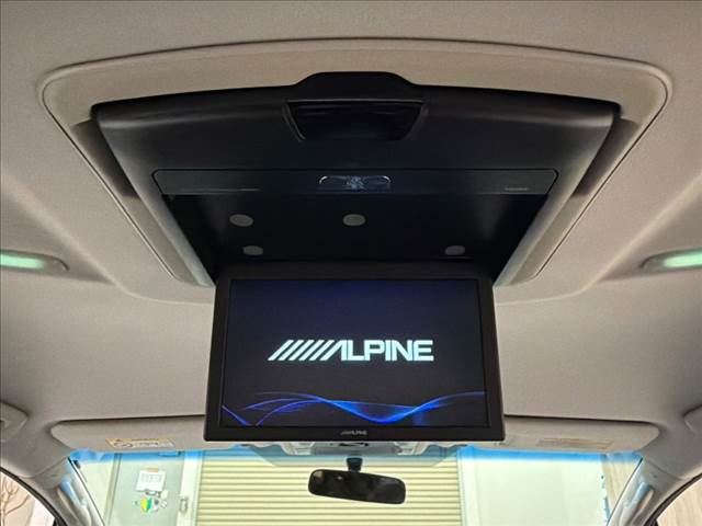 صورة 6 لـ 2016 Toyota VELLFIRE