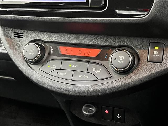 2018 Toyota VITZ 缩略图 21