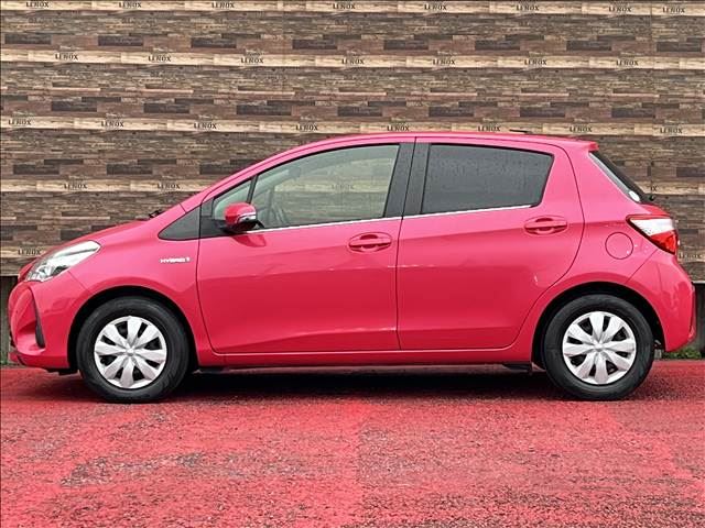 صورة 8 لـ 2018 Toyota VITZ