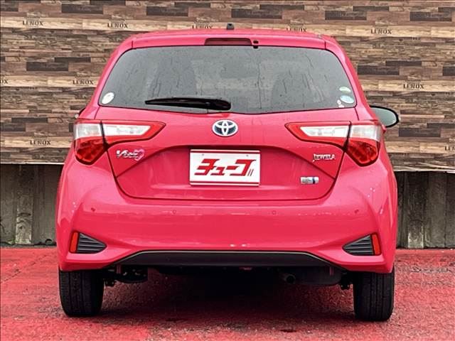 صورة 6 لـ 2018 Toyota VITZ