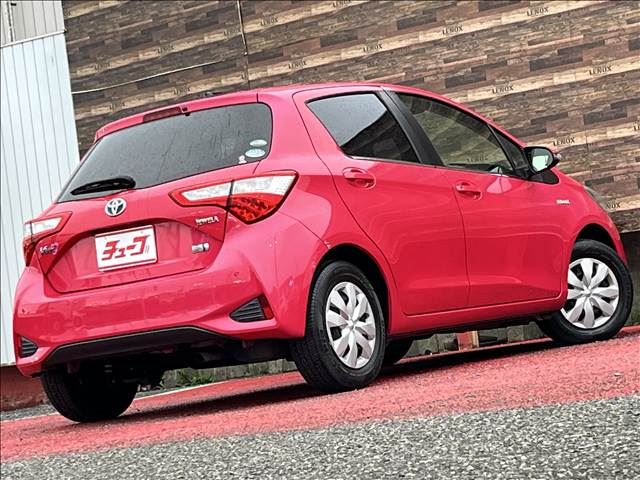 صورة 5 لـ 2018 Toyota VITZ