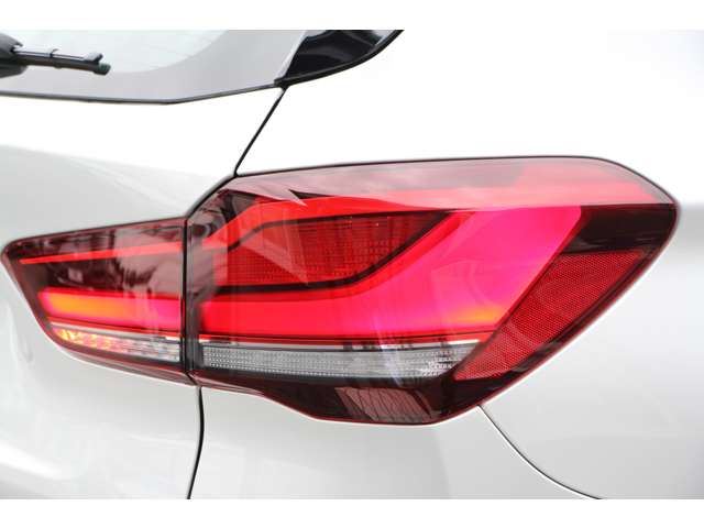 صورة 6 لـ 2021 BMW X1