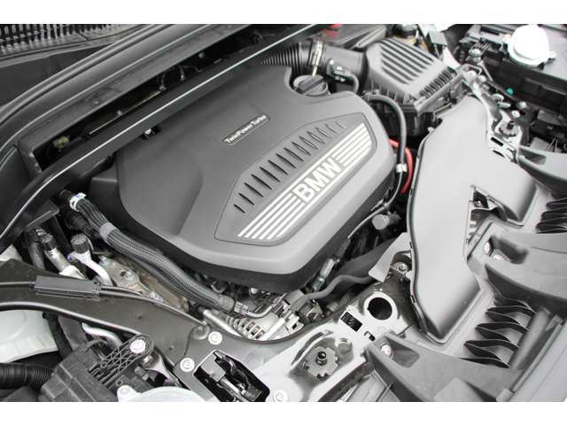 صورة 8 لـ 2022 BMW X1