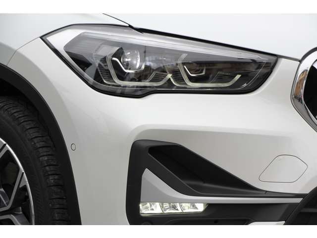 صورة 6 لـ 2022 BMW X1