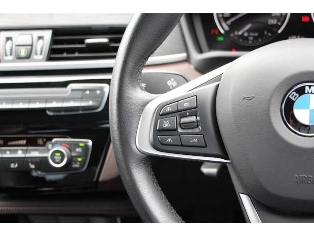 صورة 6 لـ 2021 BMW X1